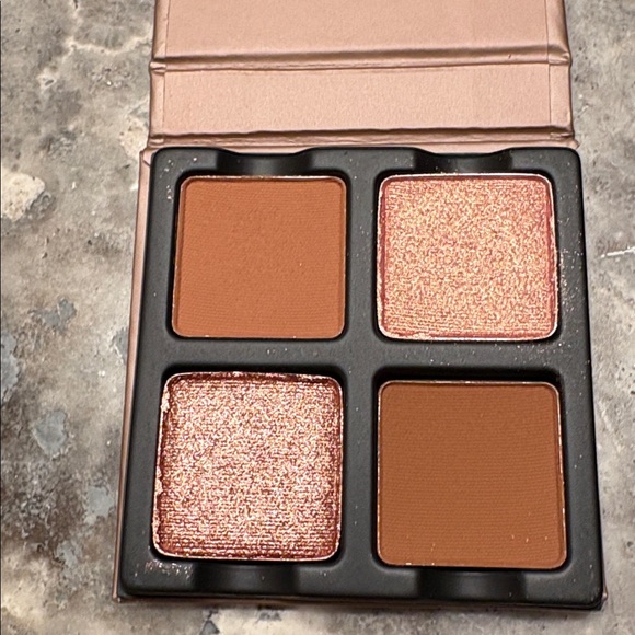 Viseart Petits Fours Eyeshadow Quad - Amélie - Picture 2 of 4